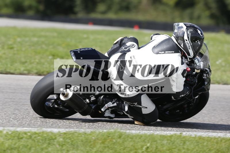 /53 16.09.2025 Track Day Domi Aegerter ADR/Gruppe rot/9